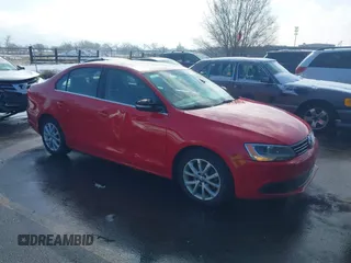 2014 Volkswagen Jetta Sedan SE w/Connectivity with VIN 3VWD07AJ7EM288652, listed as a IAAI auction lot 41630616 with 130,860 mi miles. Bid and sale history available at carsss.com. Image 1.