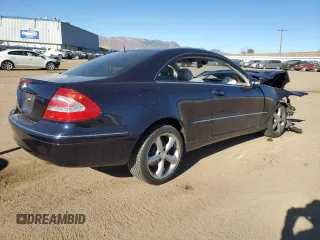 2005 Mercedes-Benz CLK 320 z VIN WDBTJ65J25F129259, wystawiony jako Copart lot #83461304 z przebiegiem Nie podano mil oraz Szkoda całkowita • Salvage title. Historia ofert i sprzedaży dostępna na DreamBid. Obrazek 3.