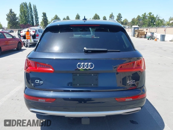 2018 Audi Q5 Prestige z VIN WA1CNAFY1J2199545, wystawiony jako IAAI lot #42342044 z przebiegiem 16 098 mil mil oraz . Historia ofert i sprzedaży dostępna na DreamBid. Obrazek 17.