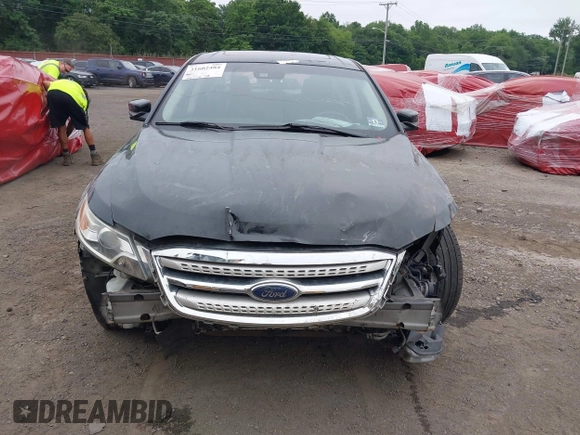 2010 Ford Taurus SHO with VIN 1FAHP2KT7AG132561, listed as a IAAI auction lot 31602484 with 118,333 mi miles and . Bid and sale history available at DreamBid. Image 13.