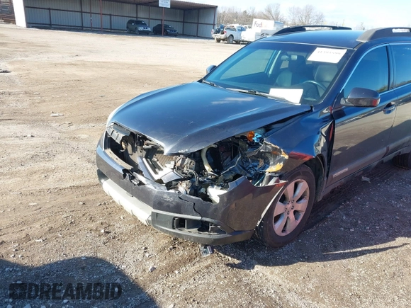 2011 Subaru Outback 3.6R Limited with VIN 4S4BRDJC9B2328048, listed as a IAAI auction lot 41393599 with 123,773 mi miles. Bid and sale history available at carsss.com. Image 6.