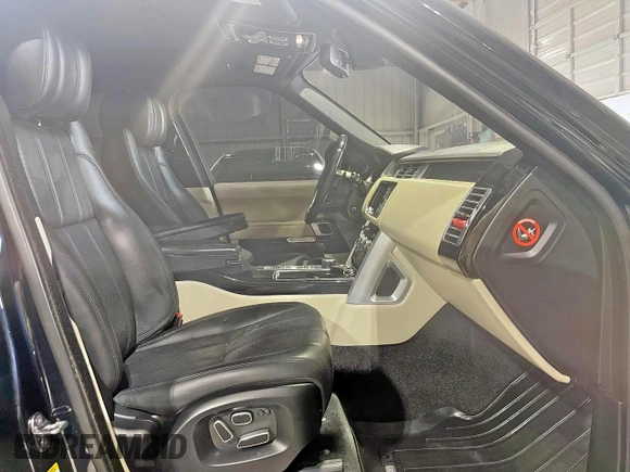 2014 Land Rover Range Rover Supercharged with VIN SALGS2TF6EA155229, listed as a Copart auction lot 62614735 with 95,369 mi miles and Salvage title. Bid and sale history available at DreamBid. Image 5.