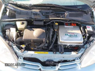 2002 Toyota Prius with VIN JT2BK18U820062239, listed as a IAAI auction lot 41598190 with 210,224 mi miles. Bid and sale history available at carsss.com. Image 10.