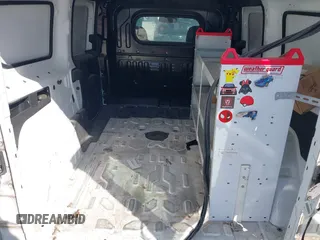 2020 Ram ProMaster City Cargo Tradesman z VIN ZFBHRFAB2L6P67137, wystawiony jako IAAI lot #41994424 z przebiegiem 40 509 mil mil oraz . Historia ofert i sprzedaży dostępna na DreamBid. Obrazek 8.