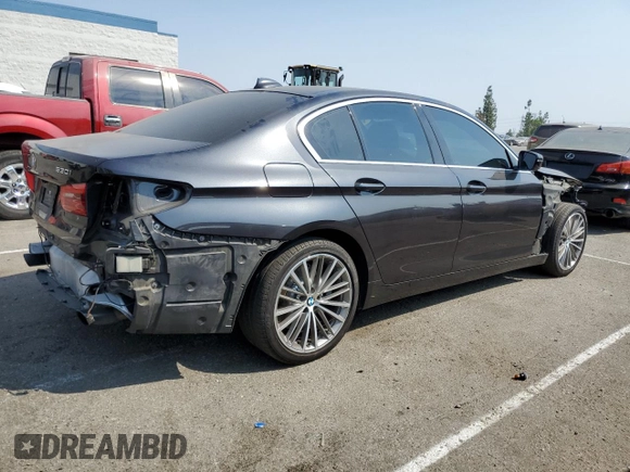 2020 BMW 5 Series 530i with VIN WBAJR3C04LWW81818, listed as a Copart auction lot 71645784 with 68,730 mi miles and Salvage Title. Bid and sale history available at DreamBid. Image 3.