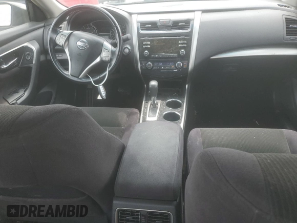 2013 Nissan Altima S with VIN 1N4AL3AP2DN411844, listed as a Copart auction lot 55561995 with 181,272 mi miles and Clean Title. Bid and sale history available at DreamBid. Image 8.