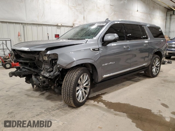 2022 GMC Yukon XL Denali with VIN 1GKS2JKL2NR231022, listed as a Copart auction lot 45096335 with 0 mi miles and Salvage Title. Bid and sale history available at carsss.com. Image 1.