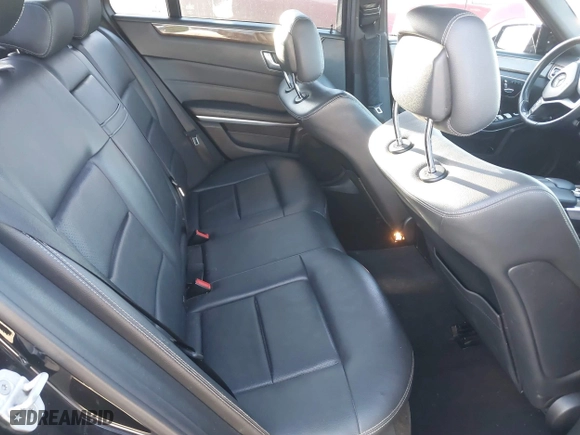 2016 Mercedes-Benz E-Class E 350 Sport with VIN WDDHF5KB4GB170136, listed as a IAAI auction lot 41630907 with 149,882 mi miles. Bid and sale history available at carsss.com. Image 8.