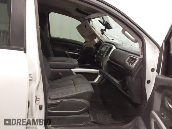 2016 Nissan Titan XD S with VIN 1N6AA1F46GN510414, listed as a IAAI auction lot 41882144 with 237,224 mi miles. Bid and sale history available at carsss.com. Image 5.