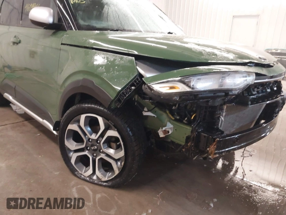 2021 Kia Soul LX with VIN KNDJ23AU0M7126728, listed as a IAAI auction lot 41604946 with 32,979 mi miles. Bid and sale history available at carsss.com. Image 17.