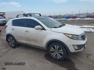 2013 Kia Sportage EX z VIN KNDPCCA24D7531349, wystawiony jako IAAI lot #41601181 z przebiegiem 97 004 mil mil oraz . Historia ofert i sprzedaży dostępna na DreamBid. Obrazek 1.