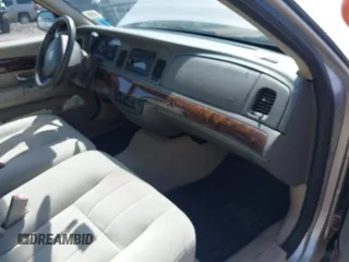 2007 Mercury Grand Marquis GS with VIN 2MEFM74V67X625848, listed as a IAAI auction lot 42178025 with 112,546 mi miles and . Bid and sale history available at DreamBid. Image 5.