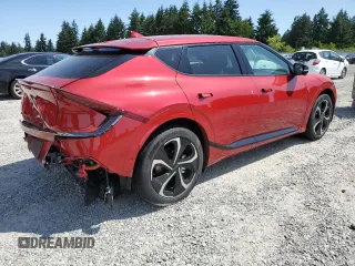 2023 Kia EV6 GT-Line z VIN KNDC4DLC9P5114218, wystawiony jako Copart lot #60671785 z przebiegiem 15 297 mil mil oraz Szkoda całkowita • Salvage title. Historia ofert i sprzedaży dostępna na DreamBid. Obrazek 3.
