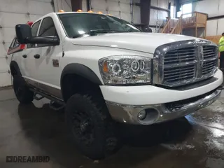 2008 Dodge Ram 2500 SLT with VIN 3D7KS28A28G120293, listed as a IAAI auction lot 41436140 with 220,253 mi miles. Bid and sale history available at carsss.com. Image 1.