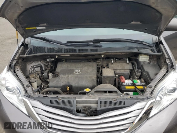 2015 Toyota Sienna Limited with VIN 5TDDK3DC4FS096402, listed as a Copart auction lot 59306665 with 117,012 mi miles and Salvage title. Bid and sale history available at DreamBid. Image 12.