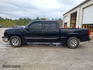 2007 Chevrolet Silverado 1500 Classic LS with VIN 2GCEC13V671141888, listed as a IAAI auction lot 41505952 with 372,350 mi miles. Bid and sale history available at carsss.com. Image 14.