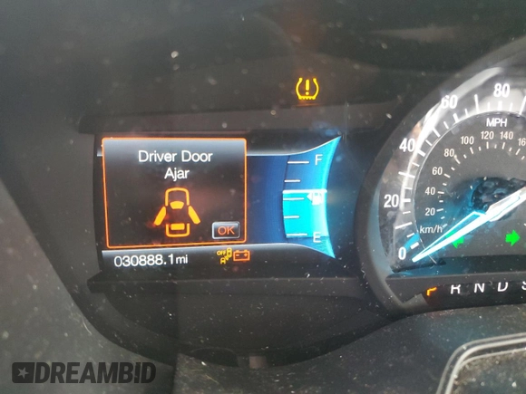 2020 Ford Fusion Titanium z VIN 3FA6P0D96LR205475, wystawiony jako Copart lot #56313075 z przebiegiem 30 888 mil mil oraz Szkoda całkowita • Salvage title. Historia ofert i sprzedaży dostępna na DreamBid. Obrazek 9.