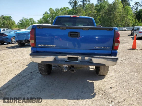 2004 Chevrolet Silverado 1500 Z71 with VIN 2GCEK19T641225262, listed as a Copart auction lot 52197235 with 251,091 mi miles and Salvage Title. Bid and sale history available at DreamBid. Image 6.