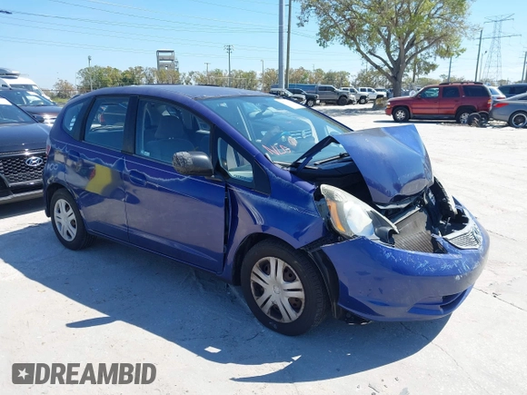 2009 Honda Fit with VIN JHMGE88249S056575, listed as a IAAI auction lot 41702555 with 116,658 mi miles. Bid and sale history available at carsss.com. Image 1.