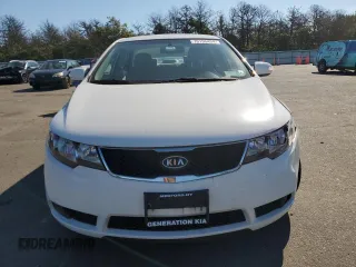 2010 Kia Forte EX with VIN KNAFU4A2XA5225999, listed as a Copart auction lot 70195434 with 61,816 mi miles and Salvage Title. Bid and sale history available at carsss.com. Image 5.