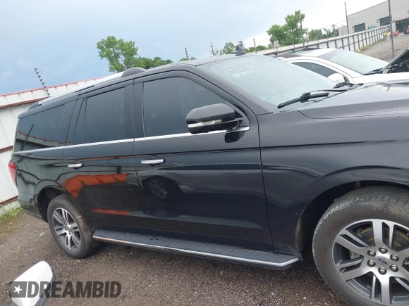 2023 Ford Expedition Max Limited с VIN 1FMJK1K82PEA59258, выставлен на аукционе IAAI как лот 42477135 с пробегом 11 миль миль и . История ставок и продаж доступна на DreamBid. Изображение 13.