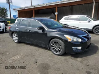 2015 Nissan Altima SL with VIN 1N4BL3AP1FC177442, listed as a Copart auction lot 50326545 with 136,133 mi miles and Non Repairable. Bid and sale history available at carsss.com. Image 4.
