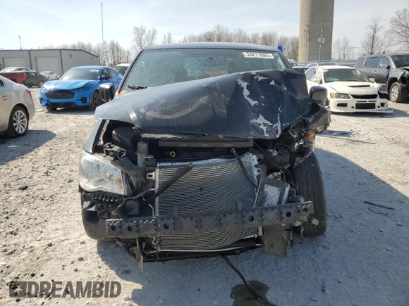 2017 Dodge Grand Caravan SE z VIN 2C4RDGBG0HR736808, wystawiony jako Copart lot #53211685 z przebiegiem Nie podano mil oraz Czysty tytuł • Clean title. Historia ofert i sprzedaży dostępna na DreamBid. Obrazek 5.