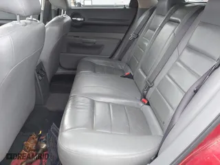 2005 Dodge Magnum SE with VIN 2D4FV48V75H129698, listed as a IAAI auction lot 41850776 with 121,019 mi miles. Bid and sale history available at carsss.com. Image 8.