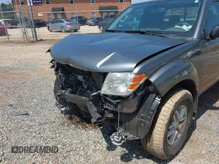 2016 Nissan Frontier SV z VIN 1N6AD0CW0GN760285, wystawiony jako IAAI lot #42434781 z przebiegiem 52 864 mil mil oraz . Historia ofert i sprzedaży dostępna na DreamBid. Obrazek 6.