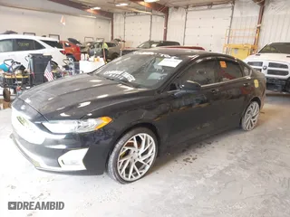 2020 Ford Fusion SE with VIN 3FA6P0HD3LR167749, listed as a IAAI auction lot 41996900 with 105,831 mi miles. Bid and sale history available at carsss.com. Image 17.