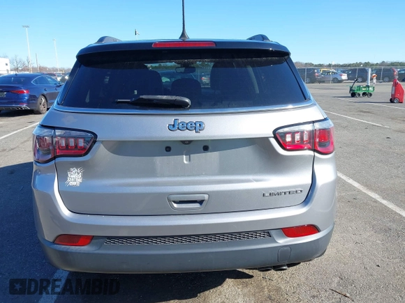 2018 Jeep Compass Limited with VIN 3C4NJCCB6JT489123, listed as a IAAI auction lot 41824477 with 101,291 mi miles and . Bid and sale history available at DreamBid. Image 16.