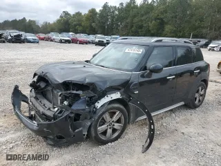 2019 MINI Countryman Cooper with VIN WMZYS7C54K3F46978, listed as a Copart auction lot 47415145 with 52,243 mi miles and Salvage Title. Bid and sale history available at carsss.com. Image 1.