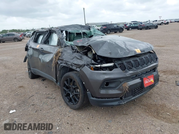 2023 Jeep Compass Latitude z VIN 3C4NJDBN2PT503268, wystawiony jako IAAI lot #42186039 z przebiegiem Nie podano mil oraz . Historia ofert i sprzedaży dostępna na DreamBid. Obrazek 1.