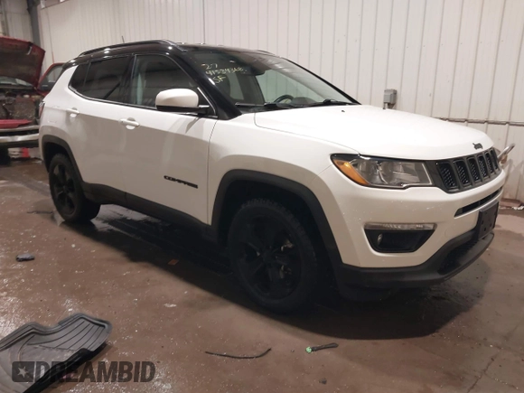 2018 Jeep Compass Latitude z VIN 3C4NJDBB9JT454213, wystawiony jako IAAI lot #41534368 z przebiegiem 109 126 mil mil oraz . Historia ofert i sprzedaży dostępna na DreamBid. Obrazek 1.
