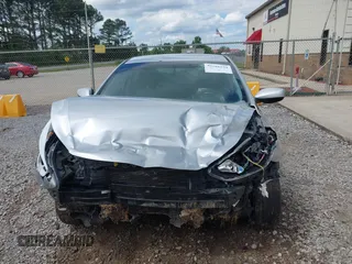 2015 Hyundai Elantra SE z VIN 5NPDH4AE6FH616583, wystawiony jako IAAI lot #42188154 z przebiegiem 105 523 mil mil oraz . Historia ofert i sprzedaży dostępna na DreamBid. Obrazek 6.