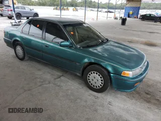 1993 Honda Accord LX with VIN 1HGCB7553PA167124, listed as a Copart auction lot 73680324 with 357,564 mi miles and Salvage Title. Bid and sale history available at carsss.com. Image 4.
