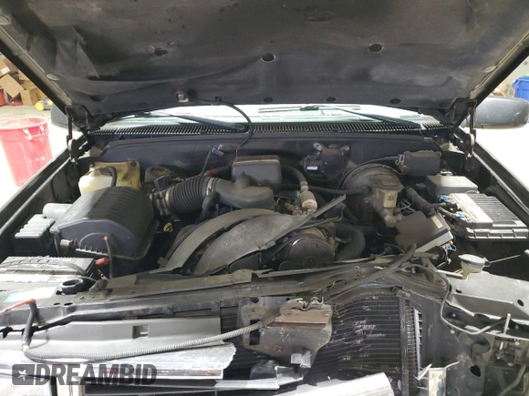 1998 Chevrolet Silverado 1500 with VIN 1GCEK14RXWZ236495, listed as a Copart auction lot 84159824 with 115,083 mi miles and Salvage Title. Bid and sale history available at DreamBid. Image 11.