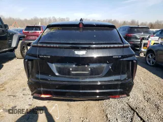 2024 Cadillac LYRIQ Sport z VIN 1GYKPWRK3RZ112032, wystawiony jako Copart lot #46460015 z przebiegiem 7 203 mil mil oraz Szkoda całkowita • Salvage title. Historia ofert i sprzedaży dostępna na DreamBid. Obrazek 6.