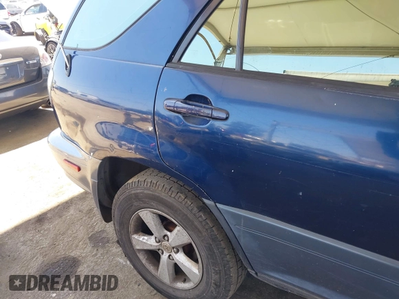 2003 Lexus RX 300 с VIN JTJHF10U030316168, выставлен на аукционе IAAI как лот 42021825 с пробегом 199 951 миль миль и . История ставок и продаж доступна на DreamBid. Изображение 18.