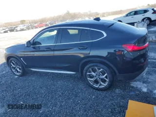 2022 BMW X4 xDrive30i with VIN 5UX33DT05N9M86605, listed as a Copart auction lot 40251784 with 38,430 mi miles. Bid and sale history available at carsss.com. Image 2.