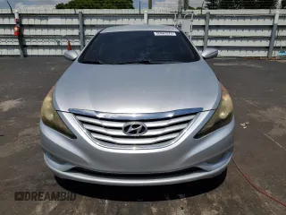 2013 Hyundai Sonata GLS z VIN 5NPEB4AC4DH625803, wystawiony jako Copart lot #56882875 z przebiegiem 96 740 mil mil oraz Nie do naprawy • Non repairable. Historia ofert i sprzedaży dostępna na DreamBid. Obrazek 5.