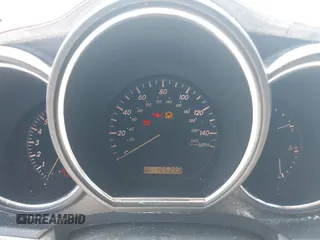 2005 Lexus RX 330 z VIN 2T2HA31U05C059173, wystawiony jako IAAI lot #42039940 z przebiegiem 165 393 mil mil oraz . Historia ofert i sprzedaży dostępna na DreamBid. Obrazek 7.