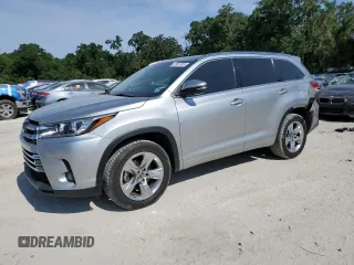 2017 Toyota Highlander Limited with VIN 5TDYZRFH6HS197887, listed as a Copart auction lot 57961905 with 114,535 mi miles and Salvage title. Bid and sale history available at DreamBid. Image 1.