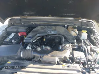 2020 Jeep Gladiator Sport S with VIN 1C6HJTAG0LL216406, listed as a IAAI auction lot 41991629 with 180,125 mi miles and . Bid and sale history available at DreamBid. Image 10.