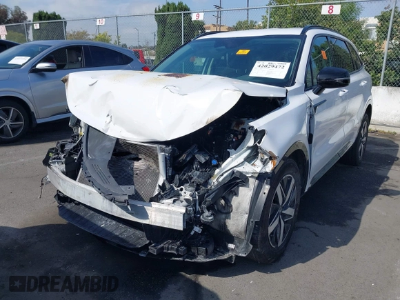 2021 Kia Sorento S with VIN 5XYRL4LC8MG035364, listed as a IAAI auction lot 42029472 with Not provided miles and . Bid and sale history available at DreamBid. Image 2.