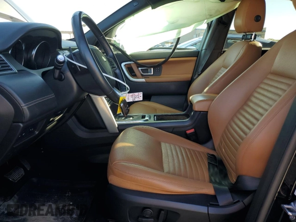2018 Land Rover Discovery with VIN SALCT2RX3JH777591, listed as a Copart auction lot 73305114 with 40,115 mi miles and Salvage Title. Bid and sale history available at DreamBid. Image 7.