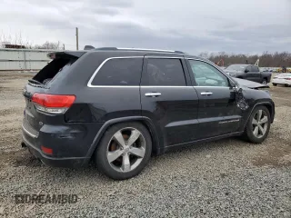 2015 Jeep Grand Cherokee Overland with VIN 1C4RJFCG2FC912328, listed as a Copart auction lot 46112005 with 170,366 mi miles and Salvage Title. Bid and sale history available at carsss.com. Image 3.