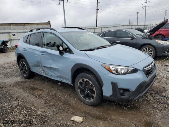 2023 Subaru Crosstrek with VIN JF2GTABCXP8269297, listed as a Copart auction lot 43288705 with 32,113 mi miles and Salvage Title. Bid and sale history available at carsss.com. Image 4.