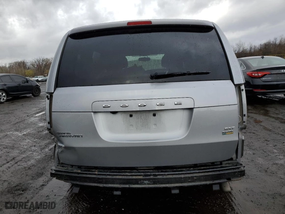 2017 Dodge Grand Caravan SXT with VIN 2C4RDGCG1HR624209, listed as a Copart auction lot 52095335 with 156,761 mi miles and Salvage Title. Bid and sale history available at carsss.com. Image 6.