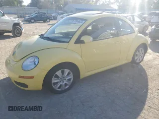 2009 Volkswagen New Beetle Coupe S with VIN 3VWRG31C29M517367, listed as a Copart auction lot 77846634 with 170,603 mi miles and Salvage Title. Bid and sale history available at carsss.com. Image 1.